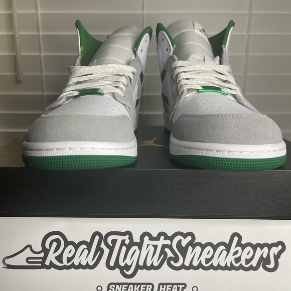 Nike Air Jordan 1 Mid SE “Gray Green” (DEADSTOCK✅) Size 10 - Picture 10 of 12